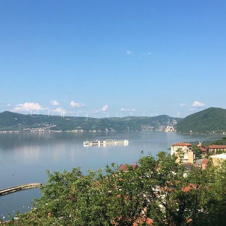 Apartmani Vidikovac Golubac Eksteriør bilde