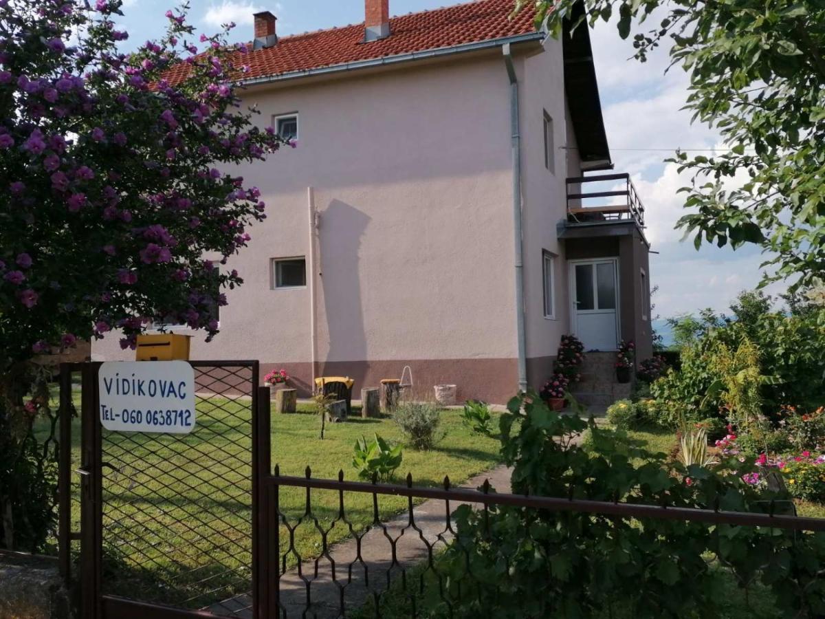 Apartmani Vidikovac Golubac Eksteriør bilde