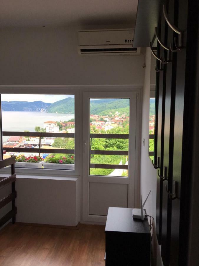 Apartmani Vidikovac Golubac Eksteriør bilde